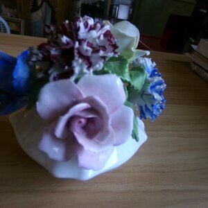vintage porcelain flowers Radnor Staffordshire England.